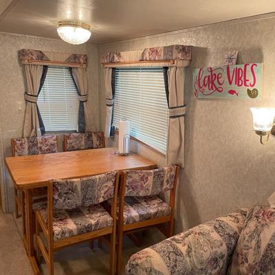 2003 Breckenridge Recreational Park Trailer