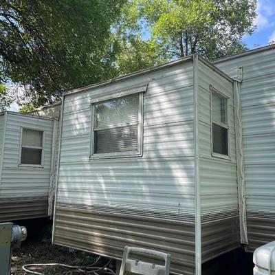 2003 Breckenridge Recreational Park Trailer
