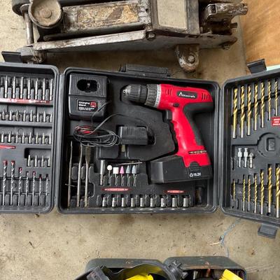 Sale Photo Thumbnail #564: Drill, bits, floor jack