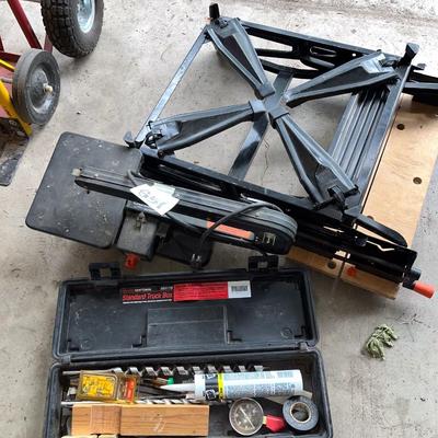 Sale Photo Thumbnail #595: Dremel Moto-Shop, truck box and contents