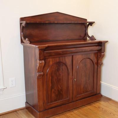Victorian Mahogany Sideboard