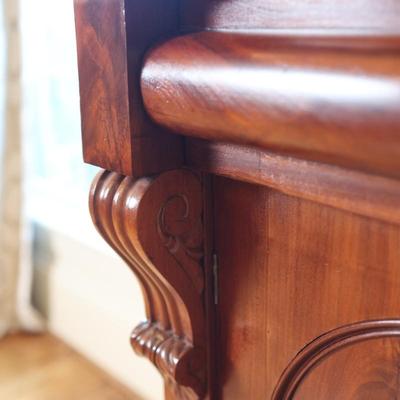 Victorian Mahogany Sideboard