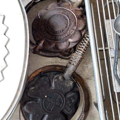 Sale Photo Thumbnail #636: Crockpot, grill, pans, etc,