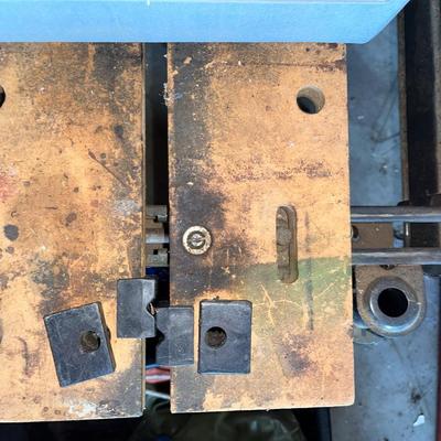 Sale Photo Thumbnail #655: Skilshop portable workbench, tools, etc.