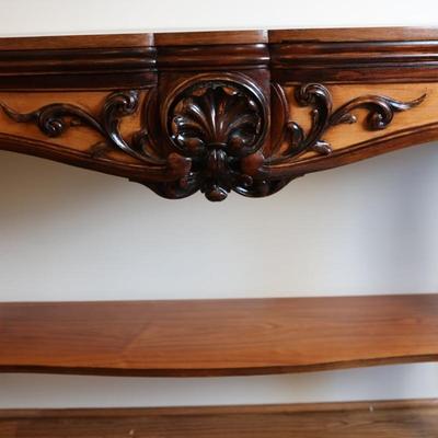 Carved Wood Console Table with Shell and Acanthus Motifs