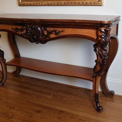 Carved Wood Console Table with Shell and Acanthus Motifs