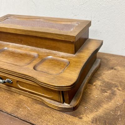Vintage Wooden Jewelry Box