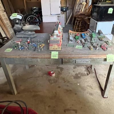 Sale Photo Thumbnail #781: See photos

Roughly 31.5" deep, 30.5" tall, 60" wide