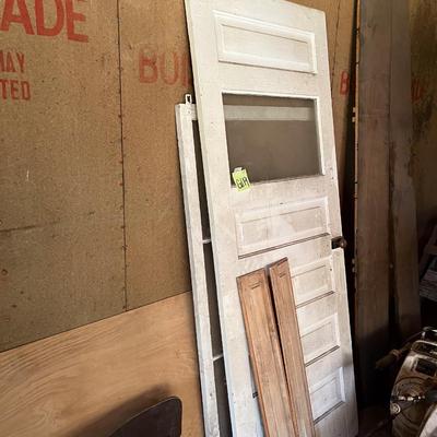 Sale Photo Thumbnail #826: Door, miscellaneous boards