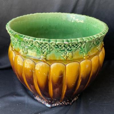 Sale Photo Thumbnail #675: Great antique jardiniere!  Some minor wear, but displays great.