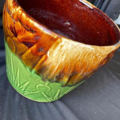 Sale Photo Thumbnail #681: Great 1970s retro majolica!