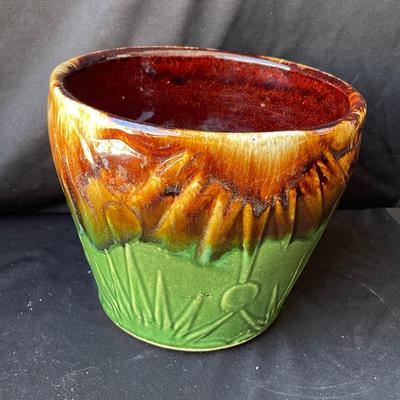 Sale Photo Thumbnail #680: Great 1970s retro majolica!
