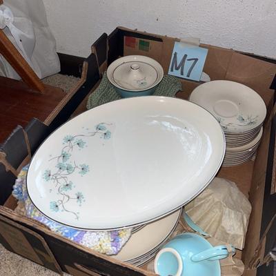 Sale Photo Thumbnail #848: Set of dishes with blue flower motif