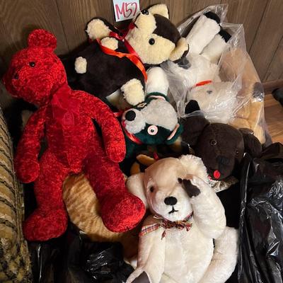 Sale Photo Thumbnail #957: See photos; three garbage bags full