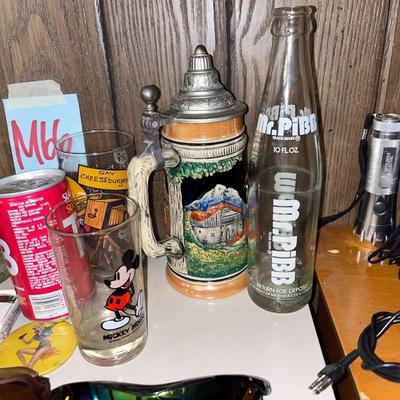 Sale Photo Thumbnail #996: Collectible glasses, sunglasses, etc.