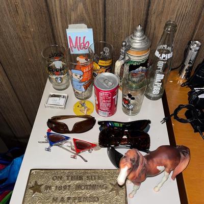 Sale Photo Thumbnail #992: Collectible glasses, sunglasses, etc.