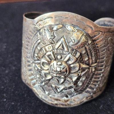 Sale Photo Thumbnail #623: 925 silver bracelet, signed
Retail $195