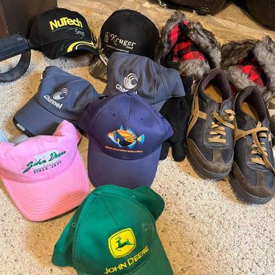 Sale Photo Thumbnail #1206: Hats, shoes, gloves