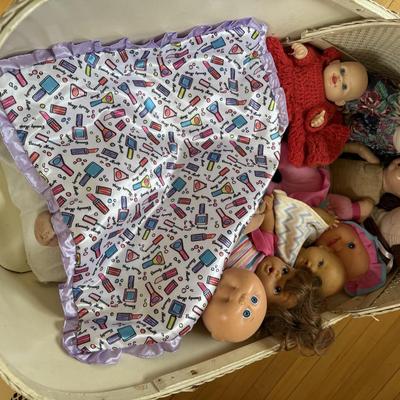 Vintage Bassinet loaded with vintage dolls