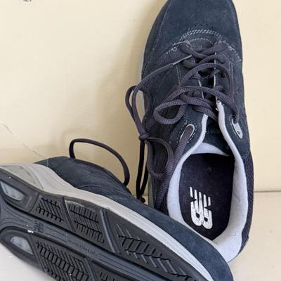 NB, New Balance Walking Shoes 9.5