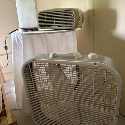 Holmes Purifier, Lamp, Fan, Wooden side table