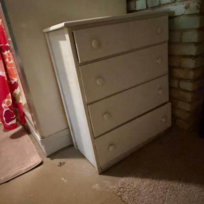 Dresser for someone who wants a fixer project