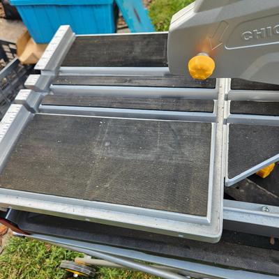 Chicago Electric 2.5 HP 10" Industrial Tile Brick Saw