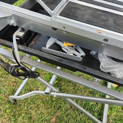 Chicago Electric 2.5 HP 10" Industrial Tile Brick Saw