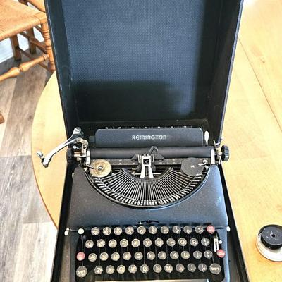 Sale Photo Thumbnail #56: in good condition
includes carrying case