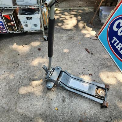 Pittsburgh Floor Jack