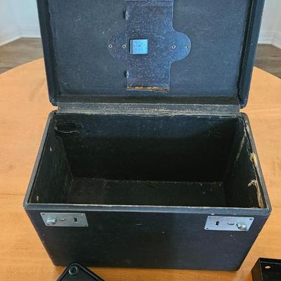 Sale Photo Thumbnail #75: in good condition
Including Carrying Case