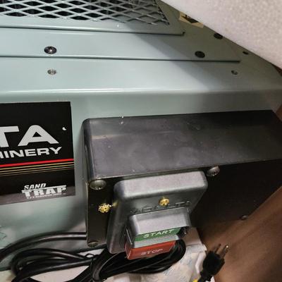 Delta Machinery Down Draft Table and Sand Trap 50-880 NOS