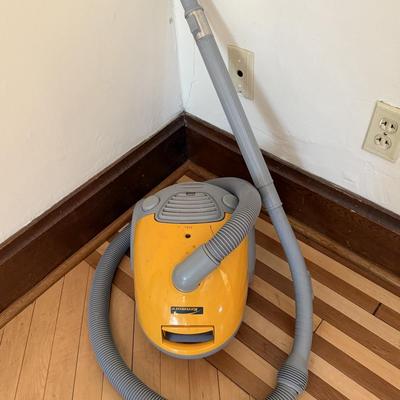 Kenmore Vacuum