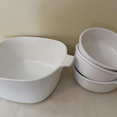 CorningWare bowls/casserole dish