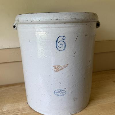 Vintage Red Wing 6 gal Crock