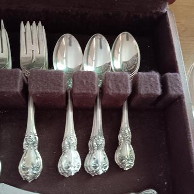 STERLING SILVER TOWLE FLATWARE "OLD MASTER" W/CASE
