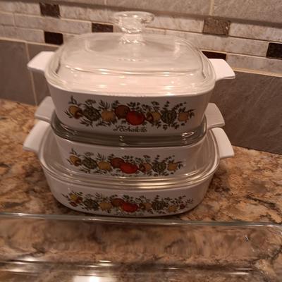CORNING WARE SPICE OF LIFE CASSEROLE DISHES PLUS A GLASS BAKING DISH