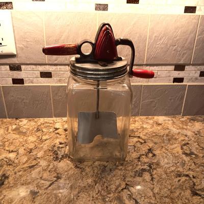 VINTAGE BUTTER CHURN
