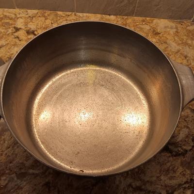 WAGNER WARE SAUCEPAN AND STOCK POT