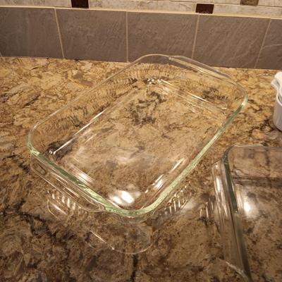 GLASS BAKING DISHES