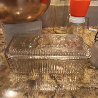 VINTAGE KITCHEN ITEMS
