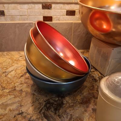 VINTAGE KITCHEN ITEMS