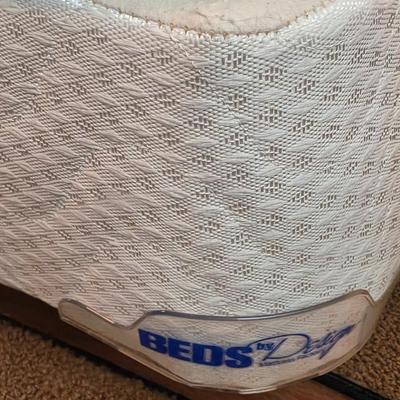 Queen mattress set Beds by Design