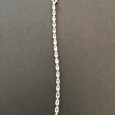 Beautiful silver 925 tennis bracelet with aqua blue rhinestones