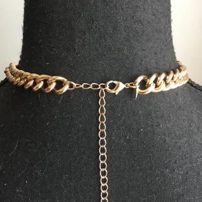 Beautiful gold toned, faux, pearl SHB makers mark necklace very beautiful very nice