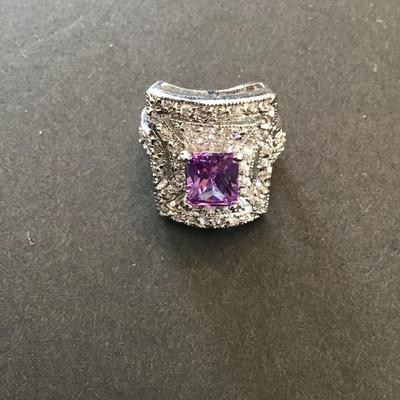 Beautiful, silver toned Fashion, statement ring