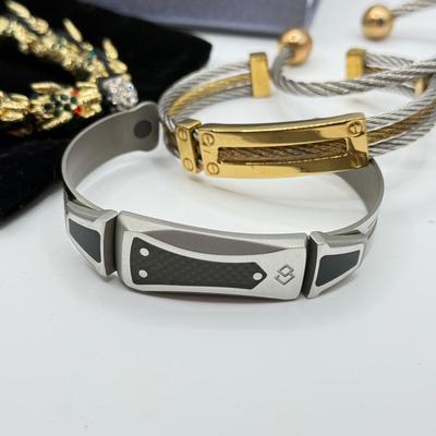 Sale Photo Thumbnail #350