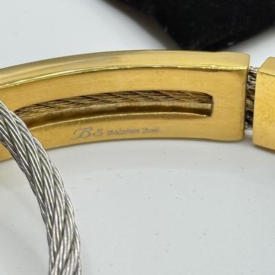 Sale Photo Thumbnail #352
