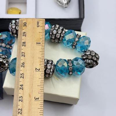 Sale Photo Thumbnail #441