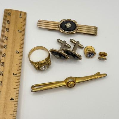 Sale Photo Thumbnail #583